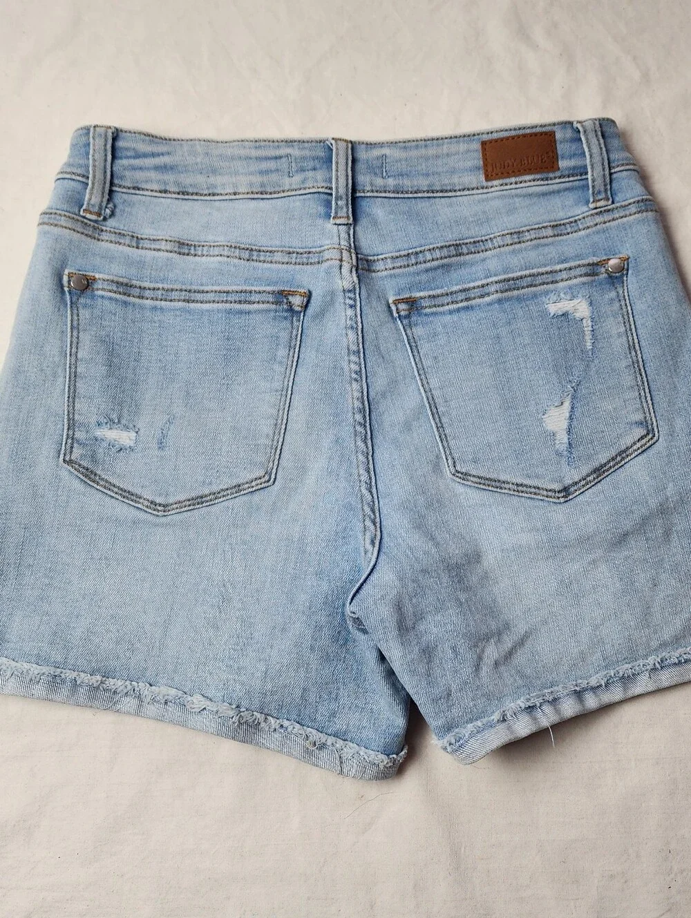 Judy Blue High Waist Cuffed Button Fly Distressed Shorts Small